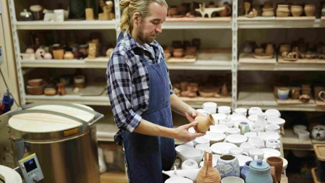 Selling Art and Handicrafts Online in Canada: Say Goodbye to Tech Hassles, Hello to Coupon Buzz