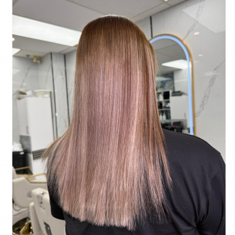 سالن زیبایی