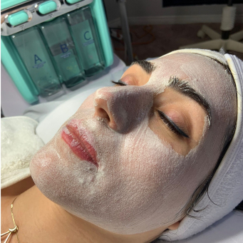 کلینیک لیزر و پوست